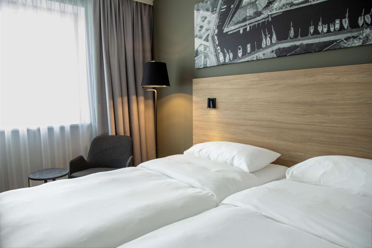 Park Inn By Radisson Vilnius Airport Hotel & Conference Centre Екстериор снимка